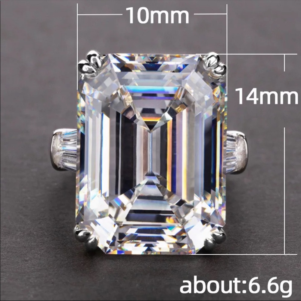 New 925 Silver Beautiful Rectangular Sapphire Ring - Picture 3 of 3